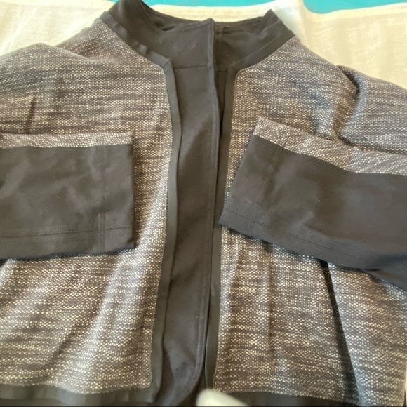 Lululemon Cocoon Car Coat Jacket Shine Dot Black Gray size XS - Picture 5 of 9